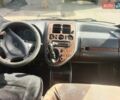Белый Мерседес Вито, объемом двигателя 2.15 л и пробегом 520 тыс. км за 2999 $, фото 3 на Automoto.ua