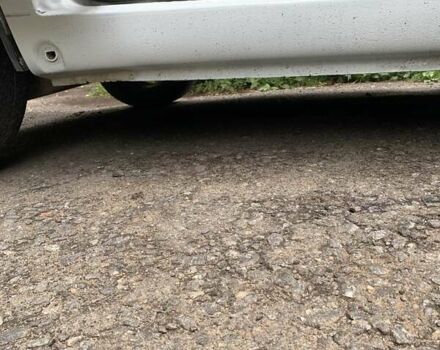 Белый Мерседес Вито, объемом двигателя 2.15 л и пробегом 502 тыс. км за 7000 $, фото 6 на Automoto.ua