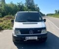 Белый Мерседес Вито, объемом двигателя 2.15 л и пробегом 550 тыс. км за 6000 $, фото 1 на Automoto.ua