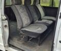 Белый Мерседес Вито, объемом двигателя 2.15 л и пробегом 273 тыс. км за 2490 $, фото 15 на Automoto.ua