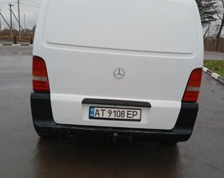 Білий Мерседес Віто, об'ємом двигуна 2.1 л та пробігом 330 тис. км за 3500 $, фото 3 на Automoto.ua