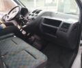 Белый Мерседес Вито, объемом двигателя 2.15 л и пробегом 230 тыс. км за 5000 $, фото 1 на Automoto.ua