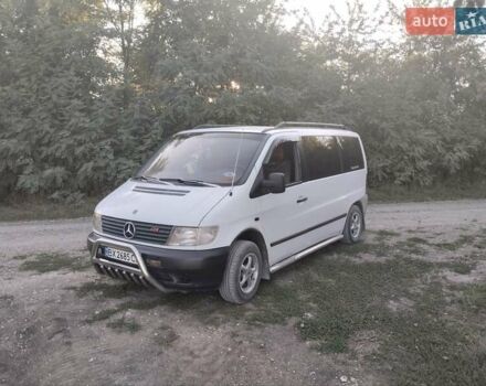 Белый Мерседес Вито, объемом двигателя 2.15 л и пробегом 328 тыс. км за 5050 $, фото 4 на Automoto.ua