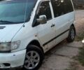 Білий Мерседес Віто, об'ємом двигуна 2.2 л та пробігом 715 тис. км за 2452 $, фото 1 на Automoto.ua
