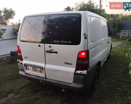 Белый Мерседес Вито, объемом двигателя 2.15 л и пробегом 190 тыс. км за 2500 $, фото 4 на Automoto.ua