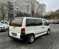 Белый Мерседес Вито, объемом двигателя 2.2 л и пробегом 375 тыс. км за 6000 $, фото 1 на Automoto.ua
