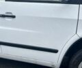 Белый Мерседес Вито, объемом двигателя 2.2 л и пробегом 370 тыс. км за 4500 $, фото 2 на Automoto.ua