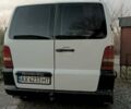 Белый Мерседес Вито, объемом двигателя 2.15 л и пробегом 400 тыс. км за 5500 $, фото 7 на Automoto.ua
