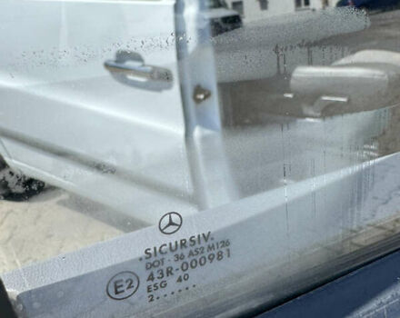 Белый Мерседес Вито, объемом двигателя 2.15 л и пробегом 301 тыс. км за 7300 $, фото 23 на Automoto.ua