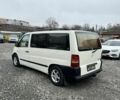 Белый Мерседес Вито, объемом двигателя 2.2 л и пробегом 375 тыс. км за 6000 $, фото 2 на Automoto.ua