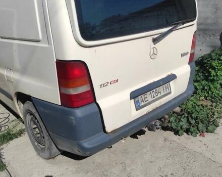 Белый Мерседес Вито, объемом двигателя 2.15 л и пробегом 315 тыс. км за 3800 $, фото 12 на Automoto.ua