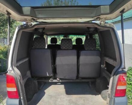 Белый Мерседес Вито, объемом двигателя 2.15 л и пробегом 315 тыс. км за 3800 $, фото 2 на Automoto.ua