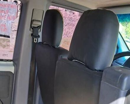 Белый Мерседес Вито, объемом двигателя 2.15 л и пробегом 350 тыс. км за 4300 $, фото 17 на Automoto.ua