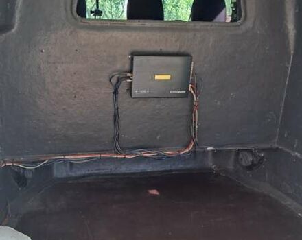 Белый Мерседес Вито, объемом двигателя 2.15 л и пробегом 350 тыс. км за 4300 $, фото 3 на Automoto.ua