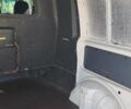 Белый Мерседес Вито, объемом двигателя 2.15 л и пробегом 350 тыс. км за 4300 $, фото 2 на Automoto.ua
