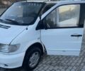 Белый Мерседес Вито, объемом двигателя 2.1 л и пробегом 450 тыс. км за 2000 $, фото 1 на Automoto.ua