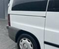 Белый Мерседес Вито, объемом двигателя 2.2 л и пробегом 370 тыс. км за 4500 $, фото 6 на Automoto.ua
