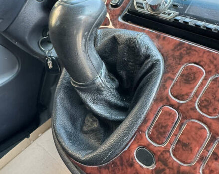 Белый Мерседес Вито, объемом двигателя 2.15 л и пробегом 301 тыс. км за 7300 $, фото 45 на Automoto.ua