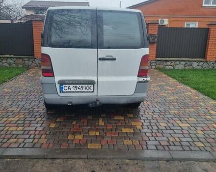 Білий Мерседес Віто, об'ємом двигуна 2.2 л та пробігом 350 тис. км за 4500 $, фото 3 на Automoto.ua