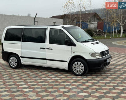 Белый Мерседес Вито, объемом двигателя 2.2 л и пробегом 401 тыс. км за 3300 $, фото 4 на Automoto.ua