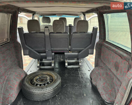 Белый Мерседес Вито, объемом двигателя 2.2 л и пробегом 401 тыс. км за 3300 $, фото 20 на Automoto.ua