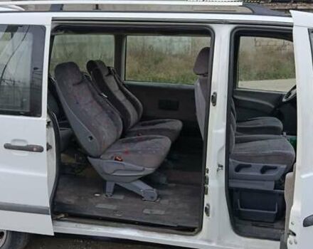 Білий Мерседес Віто, об'ємом двигуна 2.15 л та пробігом 280 тис. км за 5750 $, фото 16 на Automoto.ua