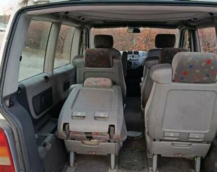 Білий Мерседес Віто, об'ємом двигуна 2.15 л та пробігом 280 тис. км за 5750 $, фото 20 на Automoto.ua