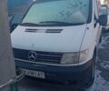Белый Мерседес Вито, объемом двигателя 2.2 л и пробегом 255 тыс. км за 5000 $, фото 1 на Automoto.ua