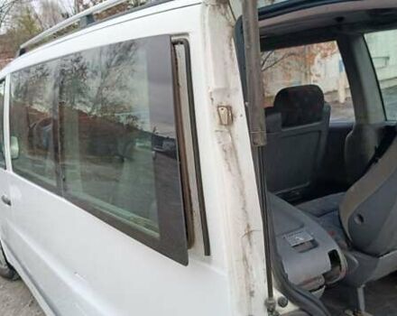 Білий Мерседес Віто, об'ємом двигуна 2.15 л та пробігом 280 тис. км за 5750 $, фото 14 на Automoto.ua