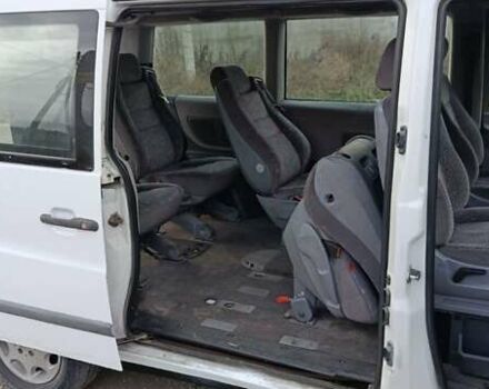 Білий Мерседес Віто, об'ємом двигуна 2.15 л та пробігом 280 тис. км за 5750 $, фото 27 на Automoto.ua