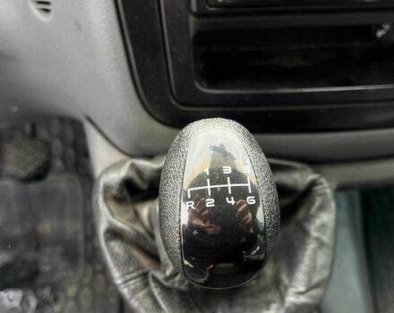 Белый Мерседес Вито, объемом двигателя 2.2 л и пробегом 482 тыс. км за 4590 $, фото 16 на Automoto.ua