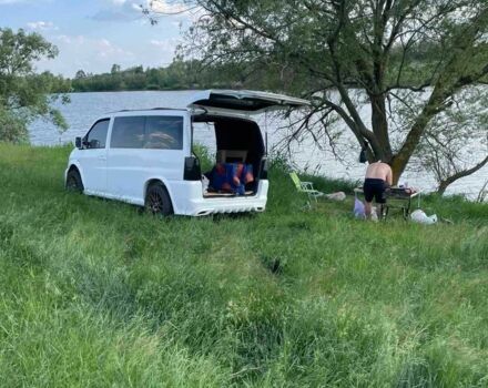 Белый Мерседес Вито, объемом двигателя 2.1 л и пробегом 265 тыс. км за 6400 $, фото 5 на Automoto.ua