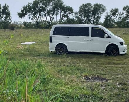 Белый Мерседес Вито, объемом двигателя 2.1 л и пробегом 265 тыс. км за 6400 $, фото 7 на Automoto.ua