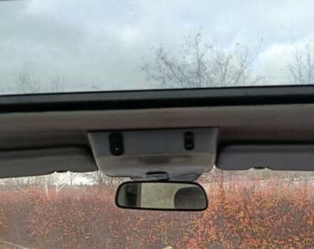 Білий Мерседес Віто, об'ємом двигуна 2.15 л та пробігом 280 тис. км за 5750 $, фото 28 на Automoto.ua