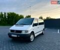 Белый Мерседес Вито, объемом двигателя 2.2 л и пробегом 310 тыс. км за 4999 $, фото 1 на Automoto.ua