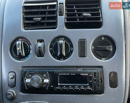 Білий Мерседес Віто, об'ємом двигуна 2.2 л та пробігом 357 тис. км за 5500 $, фото 13 на Automoto.ua