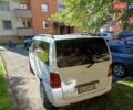 Белый Мерседес Вито, объемом двигателя 2.15 л и пробегом 390 тыс. км за 5800 $, фото 3 на Automoto.ua