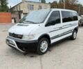 Белый Мерседес Вито, объемом двигателя 2.15 л и пробегом 320 тыс. км за 4999 $, фото 1 на Automoto.ua