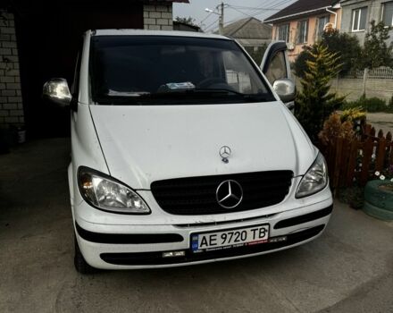 Белый Мерседес Вито, объемом двигателя 2.1 л и пробегом 462 тыс. км за 6000 $, фото 4 на Automoto.ua