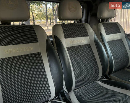 Белый Мерседес Вито, объемом двигателя 2.15 л и пробегом 372 тыс. км за 7999 $, фото 18 на Automoto.ua