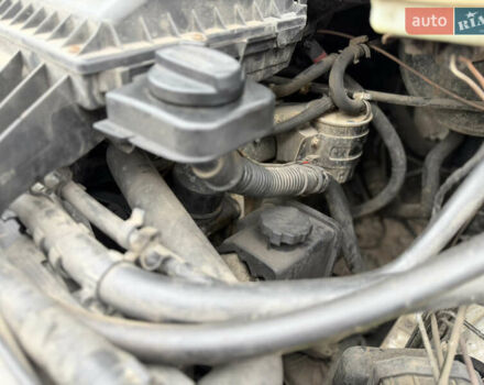 Білий Мерседес Віто, об'ємом двигуна 2.15 л та пробігом 350 тис. км за 4900 $, фото 32 на Automoto.ua