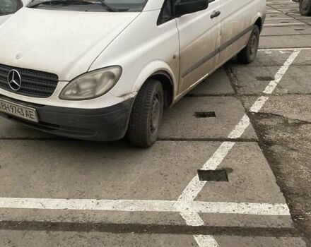 Белый Мерседес Вито, объемом двигателя 2.2 л и пробегом 350 тыс. км за 7300 $, фото 5 на Automoto.ua