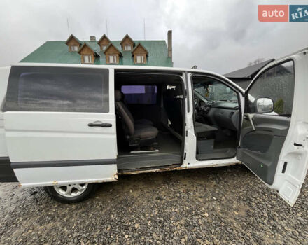 Білий Мерседес Віто, об'ємом двигуна 2.15 л та пробігом 246 тис. км за 4599 $, фото 10 на Automoto.ua
