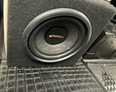 Белый Мерседес Вито, объемом двигателя 0 л и пробегом 340 тыс. км за 8300 $, фото 7 на Automoto.ua