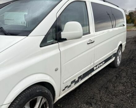 Білий Мерседес Віто, об'ємом двигуна 2 л та пробігом 375 тис. км за 2050 $, фото 2 на Automoto.ua