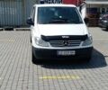 Белый Мерседес Вито, объемом двигателя 2.15 л и пробегом 318 тыс. км за 6800 $, фото 1 на Automoto.ua