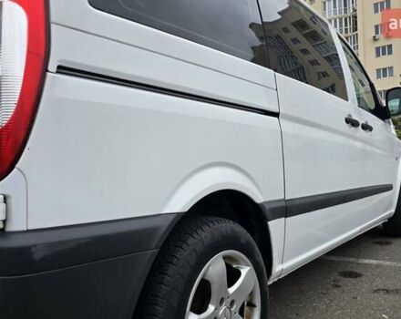 Білий Мерседес Віто, об'ємом двигуна 2.15 л та пробігом 309 тис. км за 7499 $, фото 14 на Automoto.ua