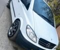 Белый Мерседес Вито, объемом двигателя 0 л и пробегом 350 тыс. км за 5850 $, фото 3 на Automoto.ua
