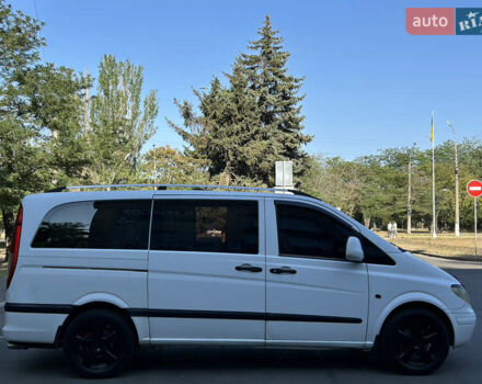 Белый Мерседес Вито, объемом двигателя 2.15 л и пробегом 372 тыс. км за 7999 $, фото 4 на Automoto.ua
