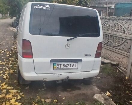 Мерседес Вито 2004 в Кривом Роге на Automoto.ua Белый Мерседес Вито, объемом двигателя 2.2 л и пробегом 360 тыс. км за 2700 $, фото 4 на Automoto.ua
